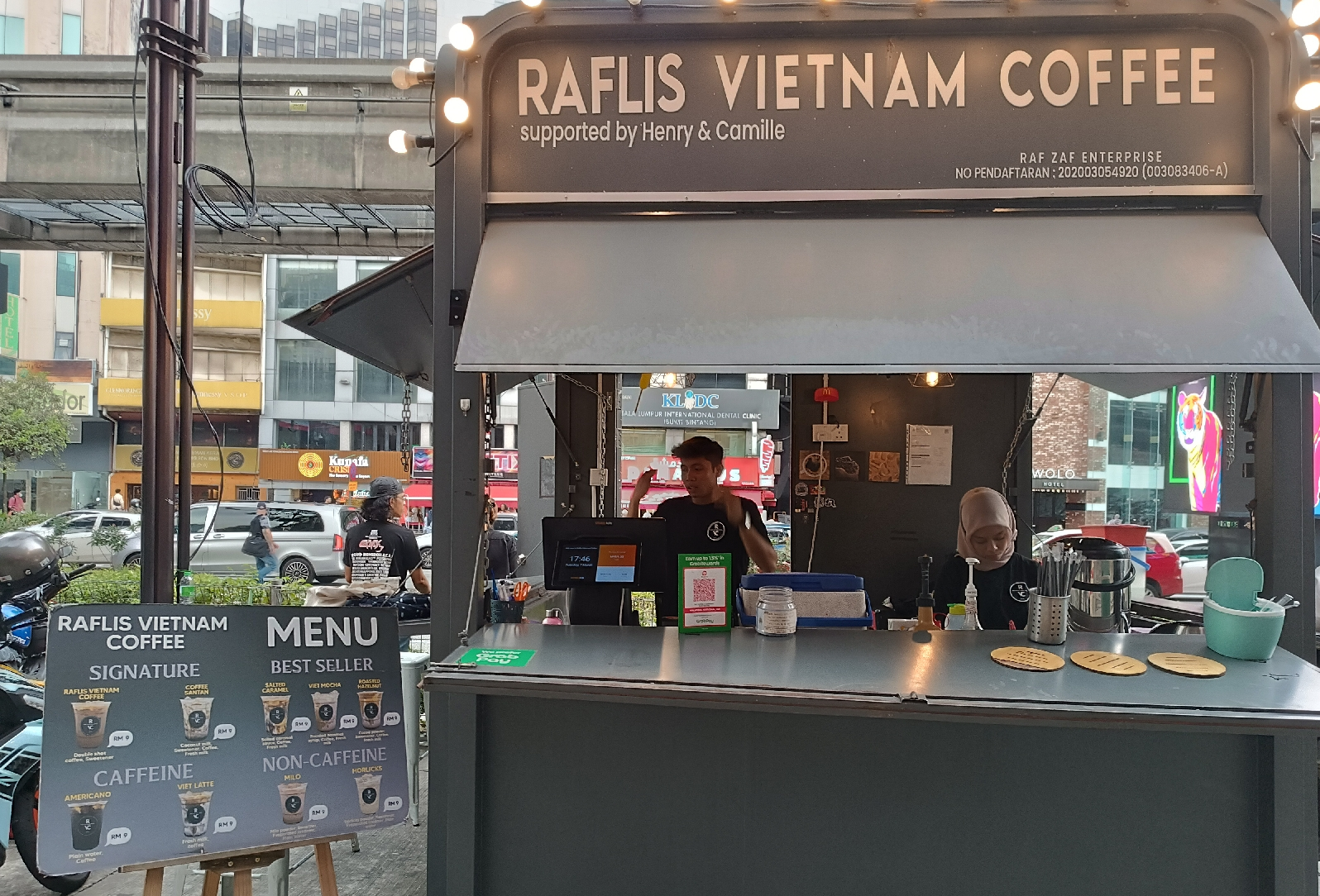 Vietnamese Coffee - Raflis Vietnam Coffee shop