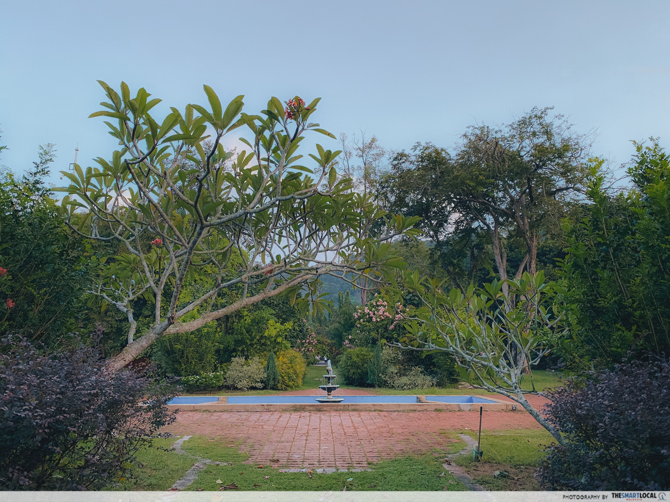 Penang Botanic Gardens - fountain formal garden