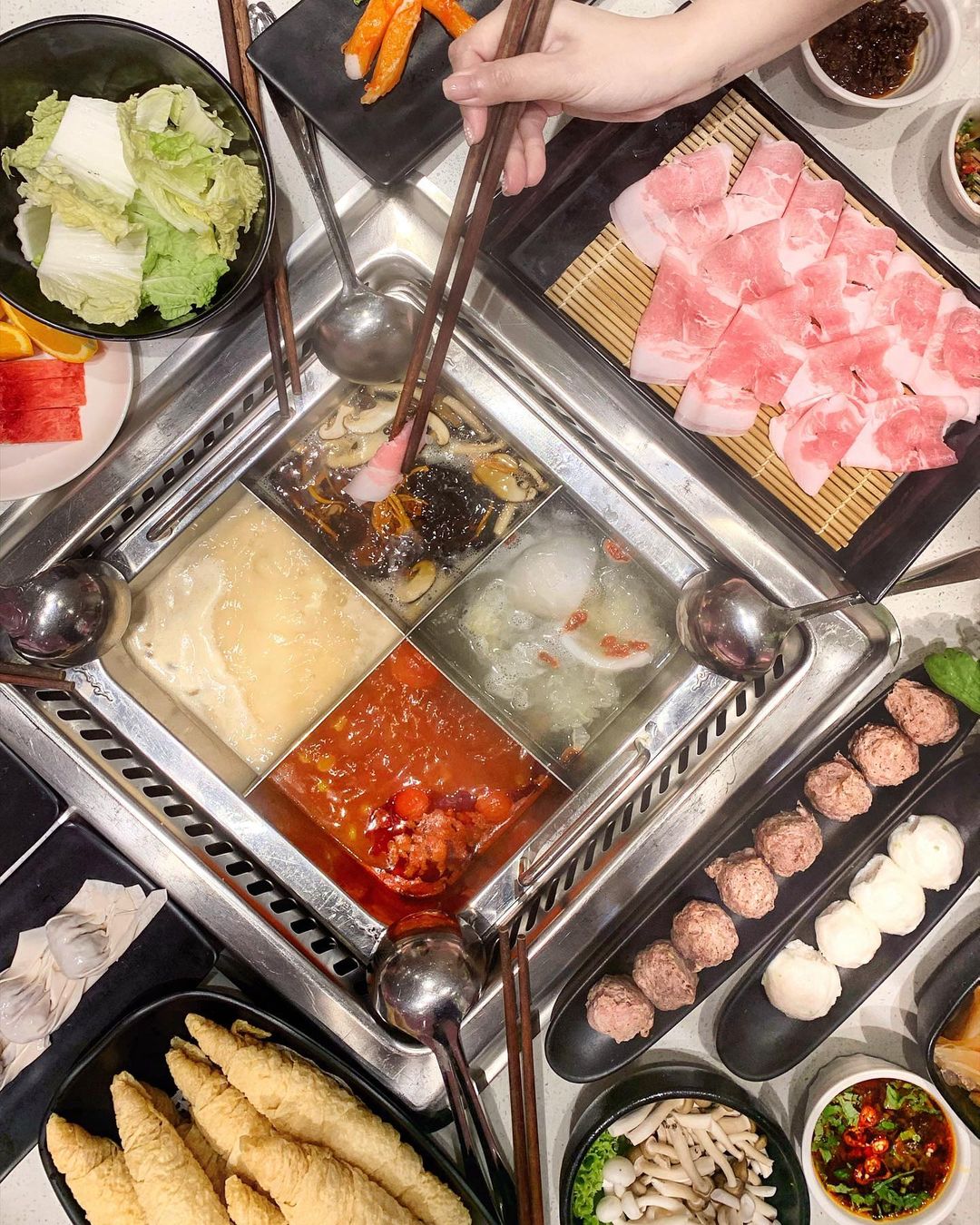 Pink cafes in Klang Valley - hotpot 