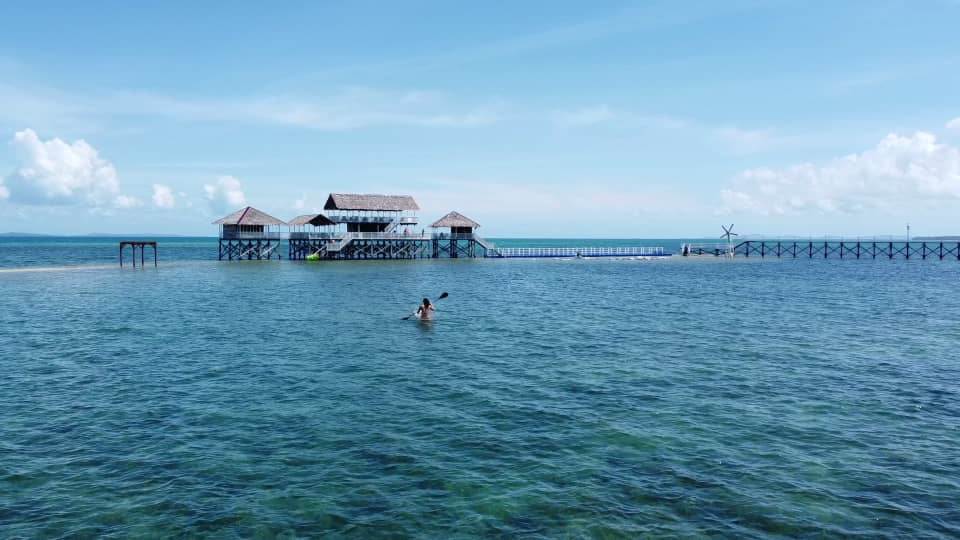 Things to do in Sabah - Pitas Floating Bar