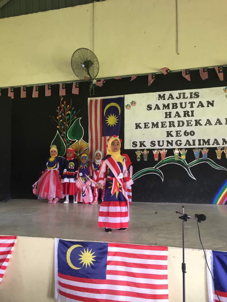 Malaysian Merdeka school memories - dress up