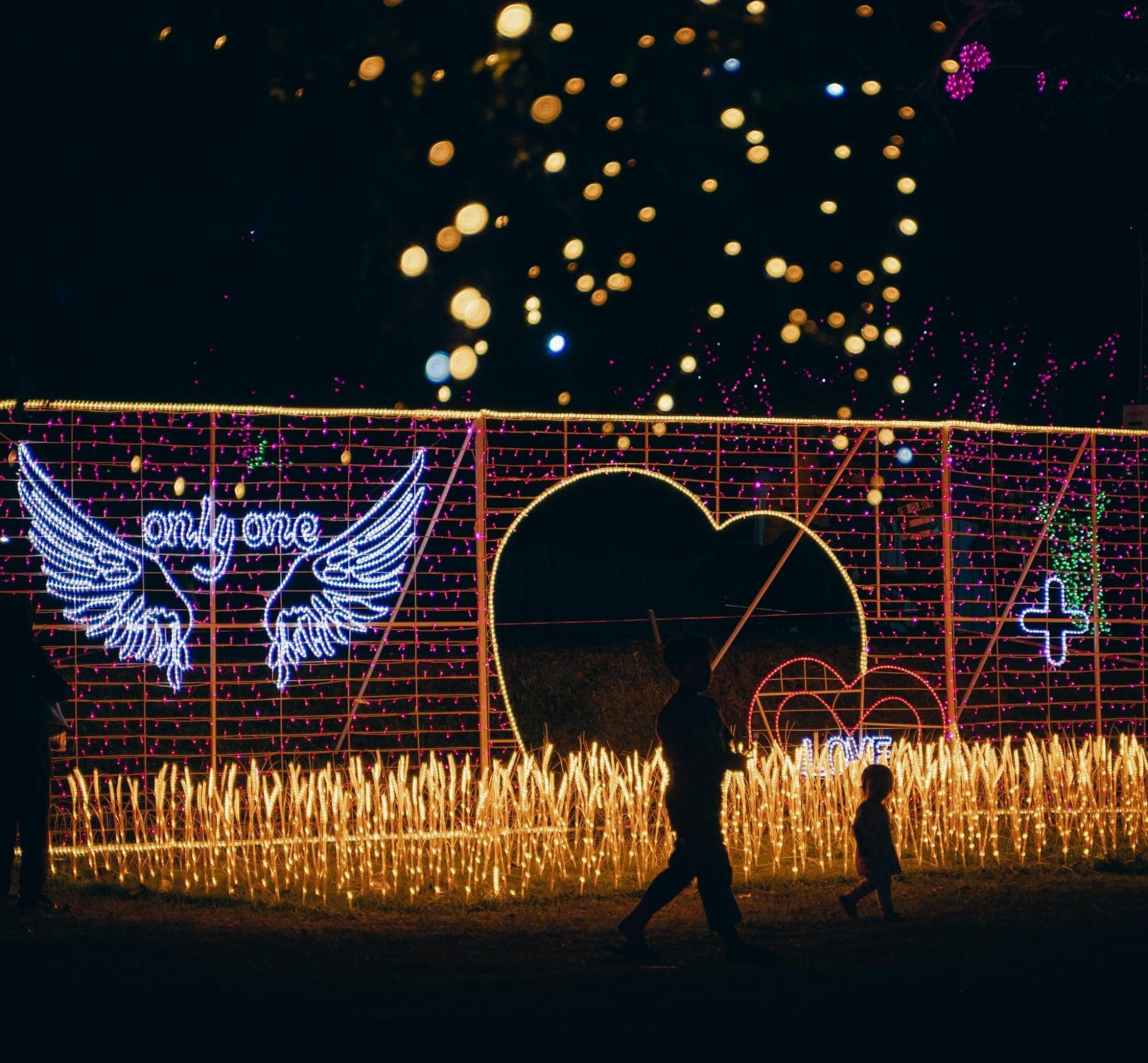Romance Display - Luna Lights Wonderland In Seremban