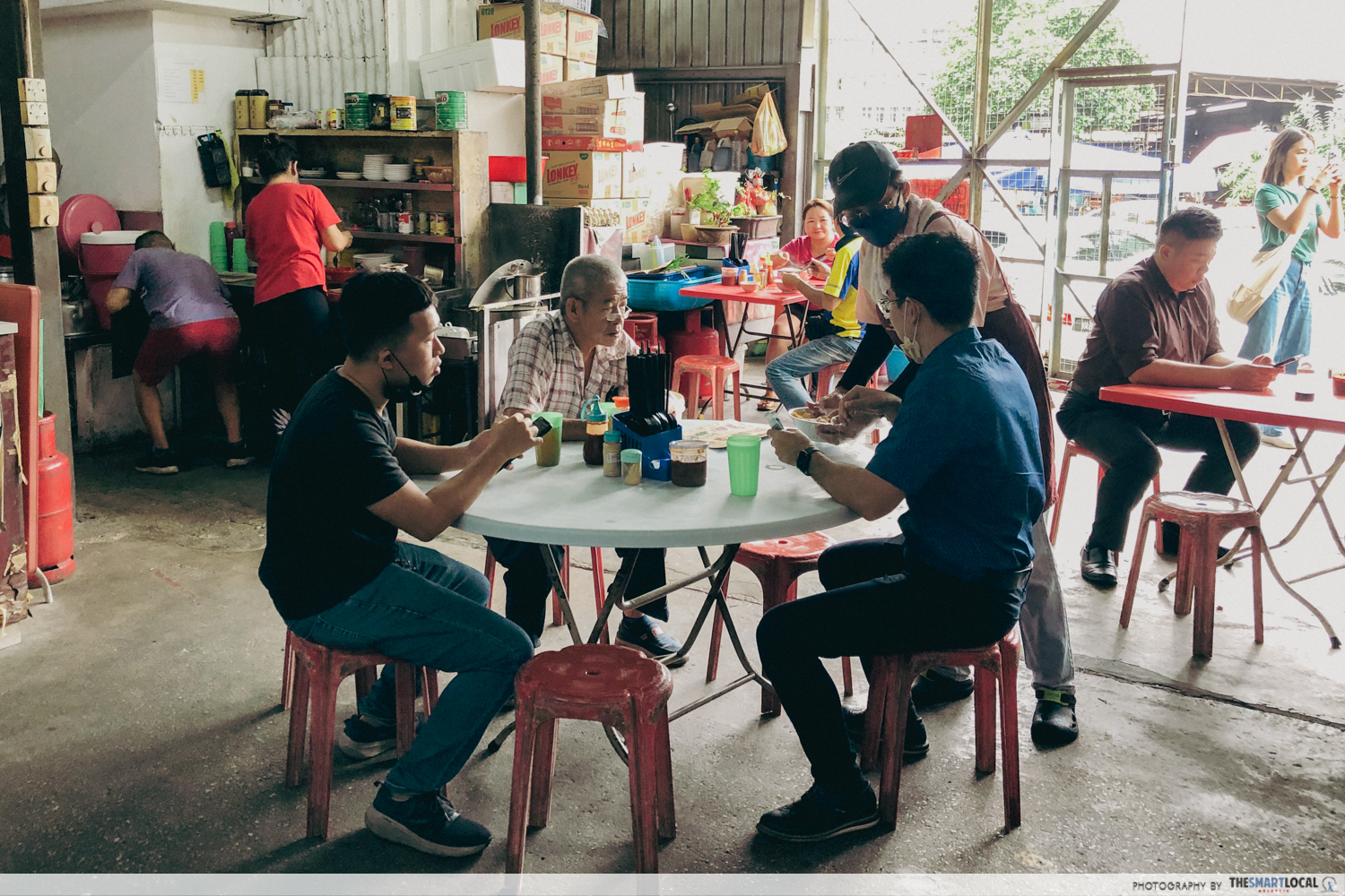 Siham Curry Mee - customers