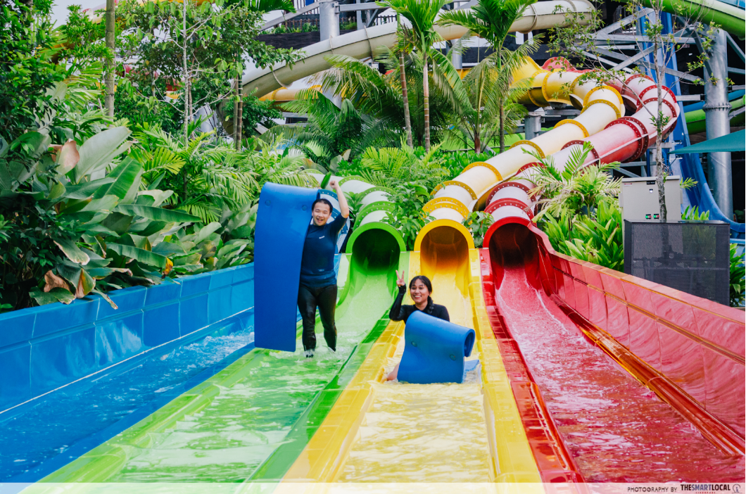 Water parks malaysia - splashmania slides