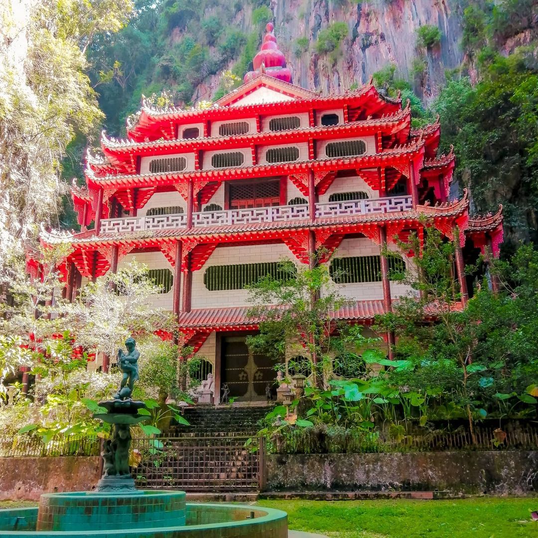 mansion - cave temples in Ipoh
