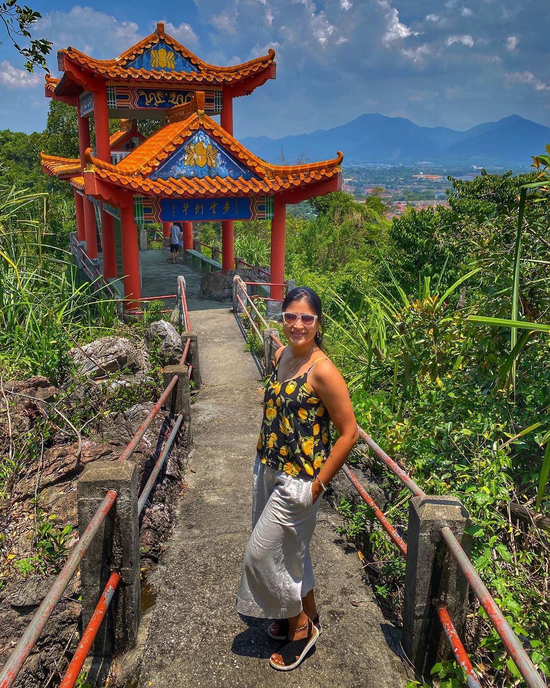 Perak Tong Temple - scenic view from pagoda