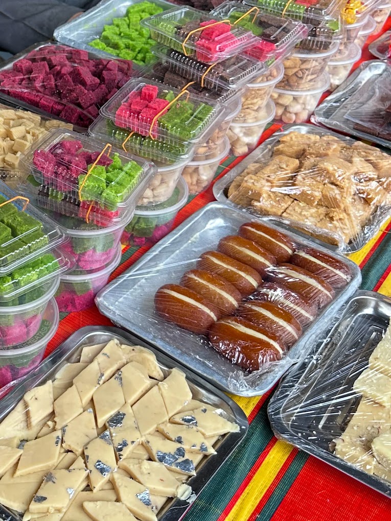 Deepavali snacks - Punjabi Sweets Stall snacks