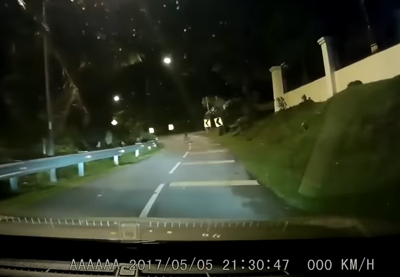 Haunted roads in Malaysia - Jalan Tunku apparition