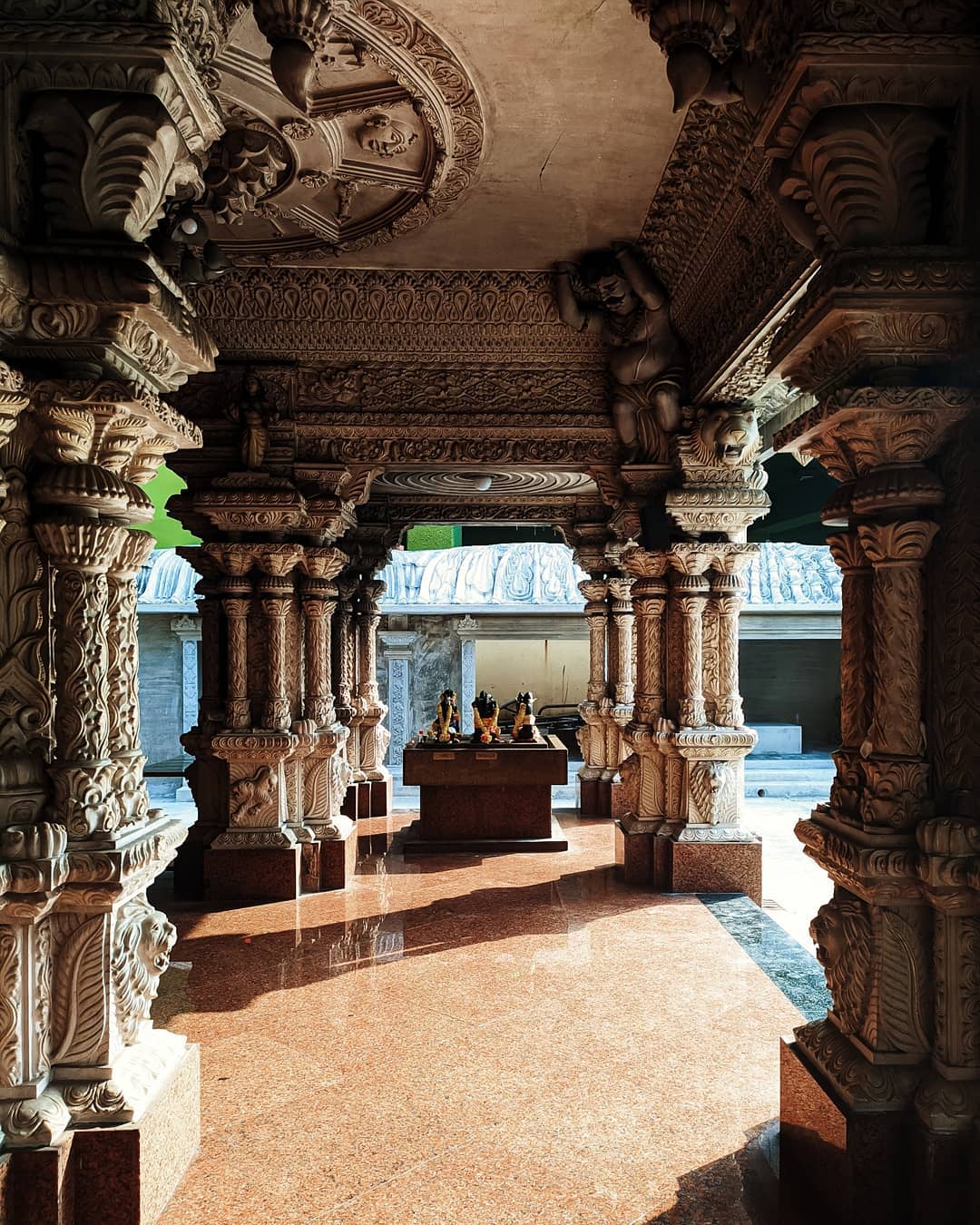 Indian temples in Malaysia - arches 