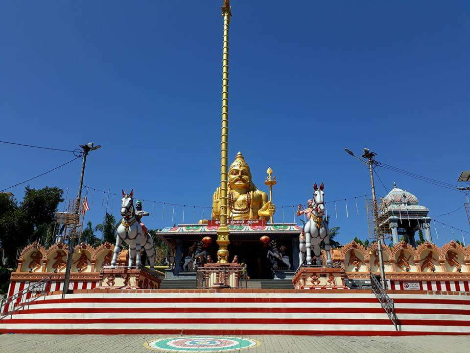 Indian temples in Malaysia - entrance