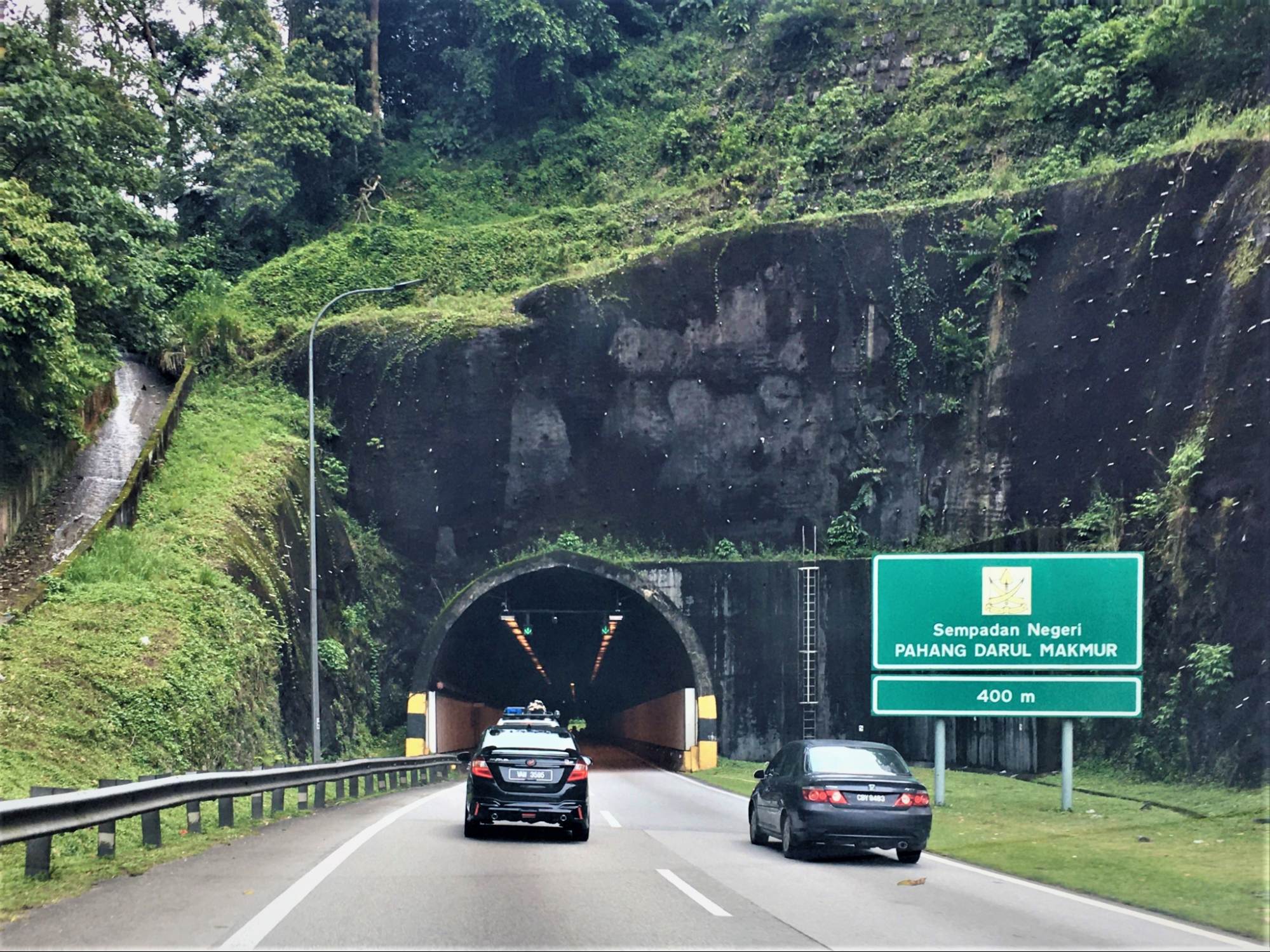 Karak Highway - tunnels