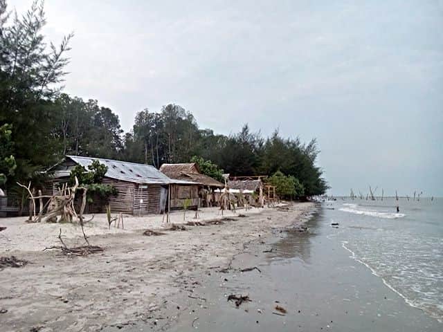 Things to do in Tanjung Sepat - Orang Asli huts