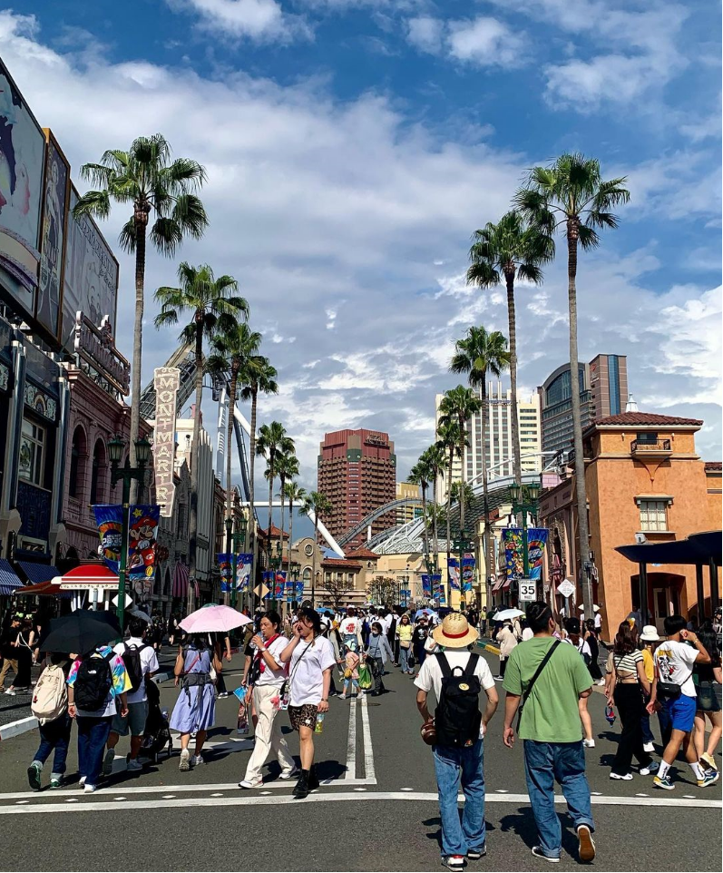 Universal Studios Japan - people