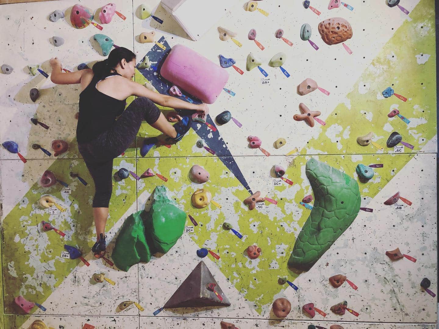 Rock climbing and bouldering in KL - MadMonkeyz