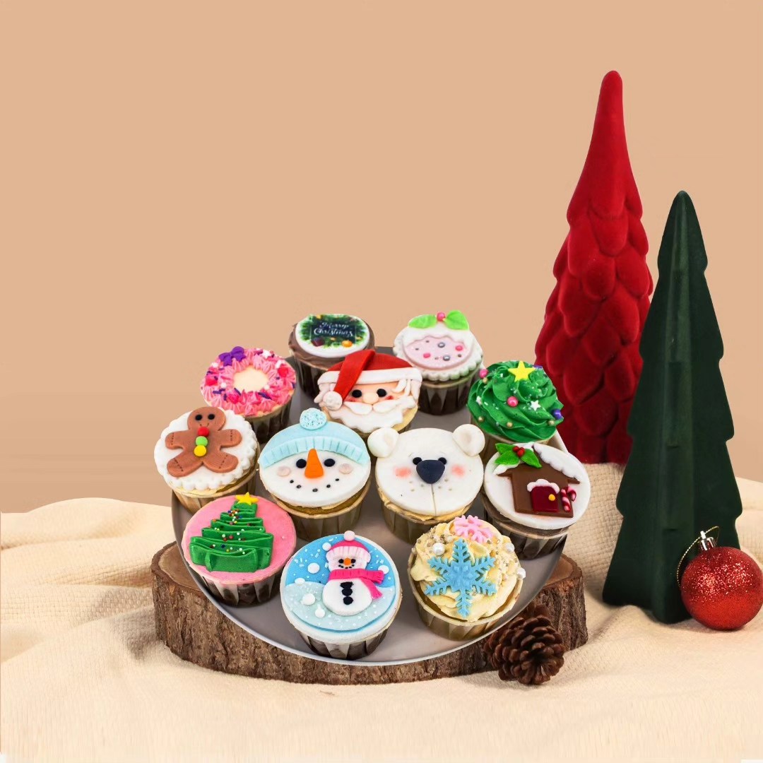 cupcakes - Christmas cookies and cakes