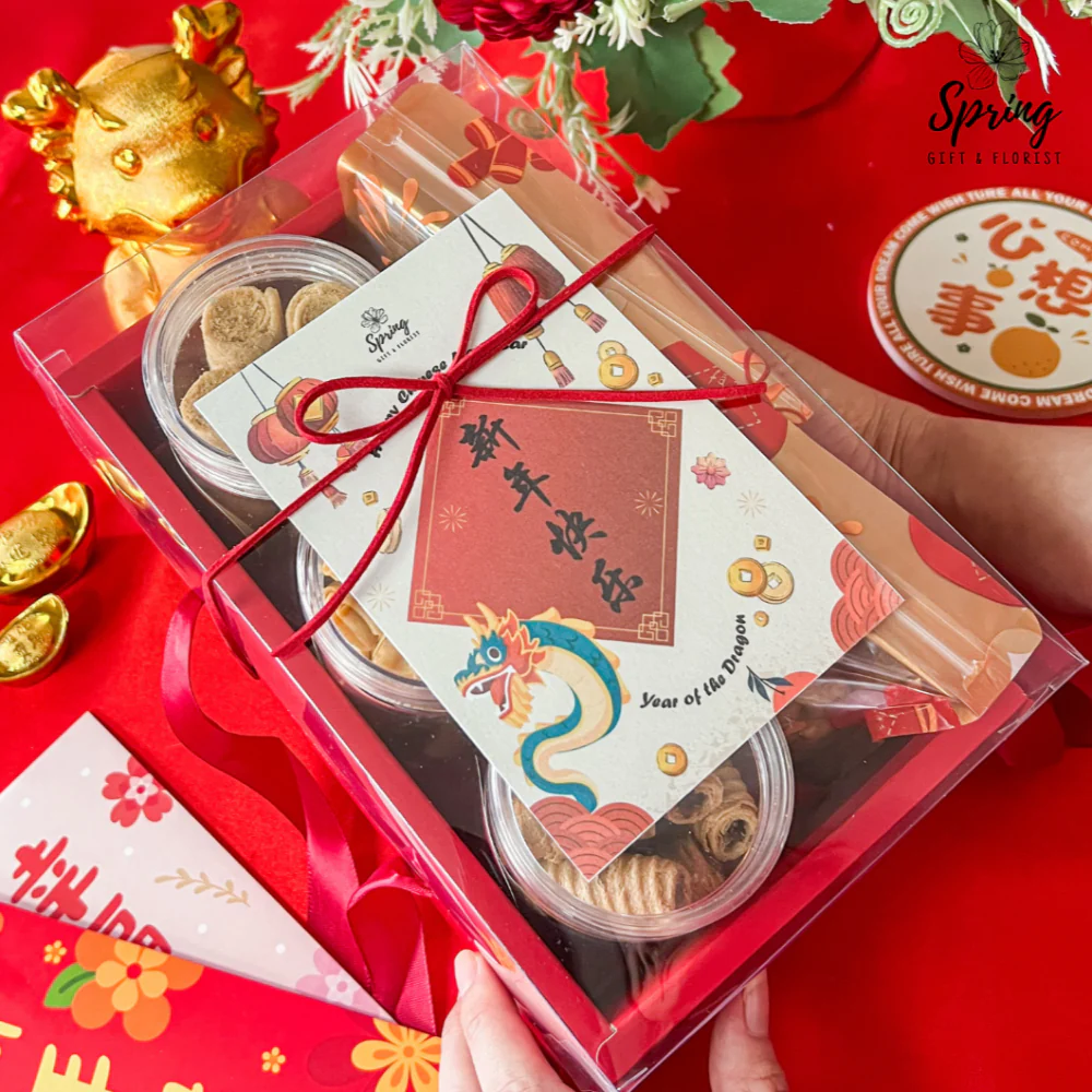Traditional snacks - CNY gift sets and boxes
