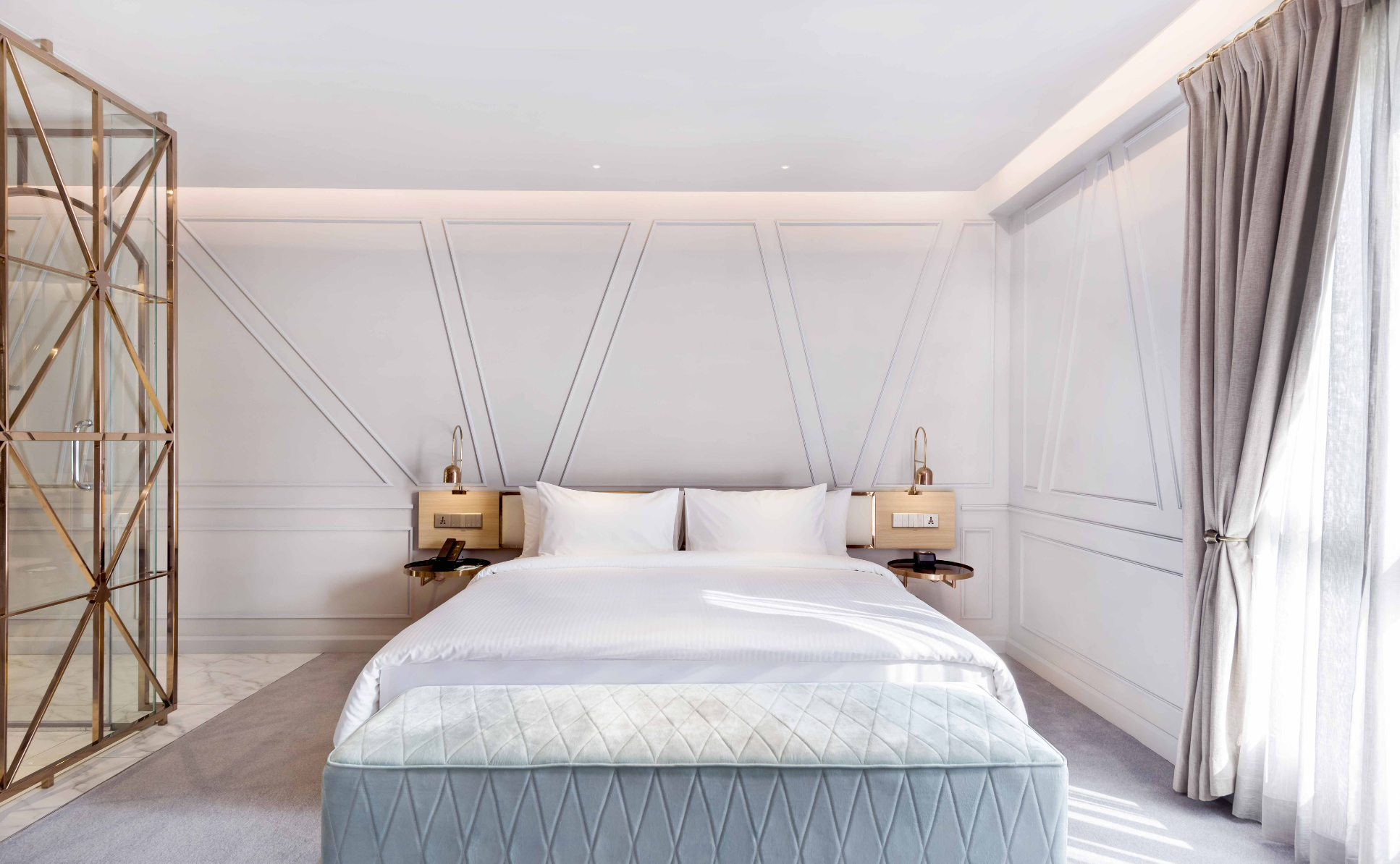 The Prestige Hotel - bed
