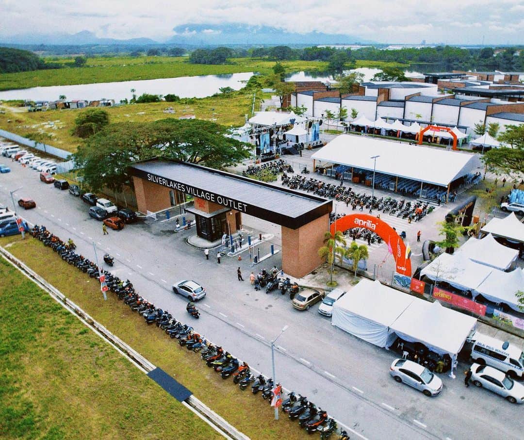 Things to do in Ipoh - Silverlakes Village Outlet