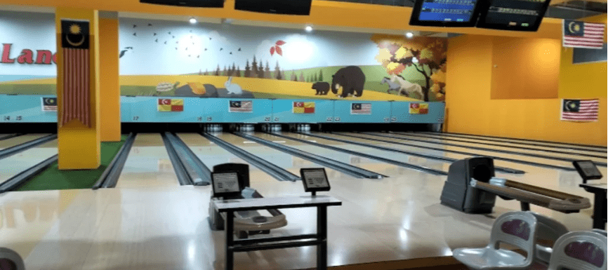 Bowling alleys in Shah Alam