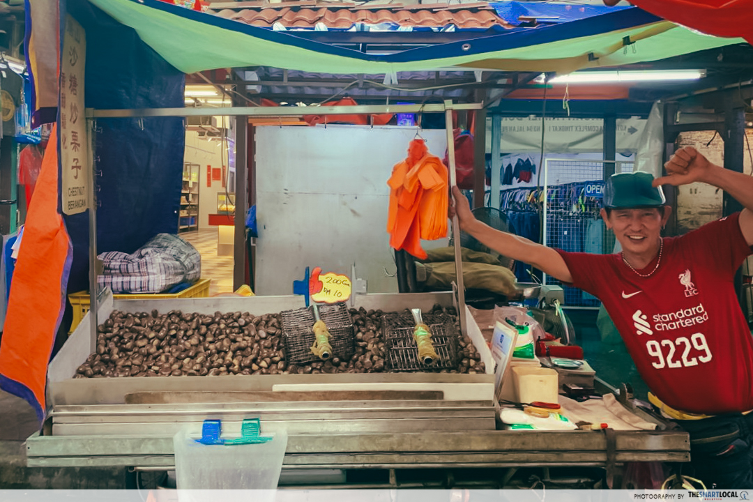 Food in Petaling Street - roasted chestnut