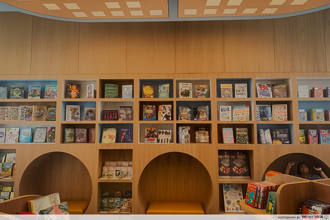 mph bookstores at the trx - reading nooks