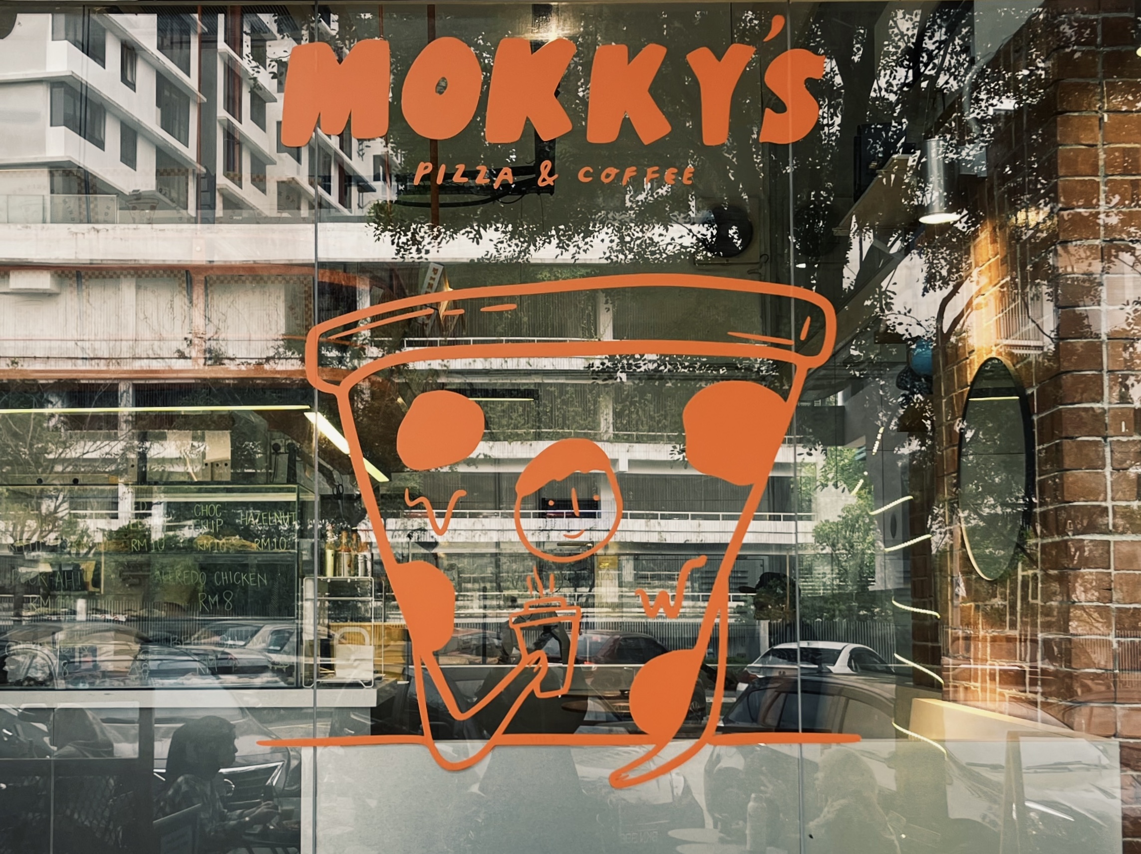 Mokky's Pizza & Coffee - store front