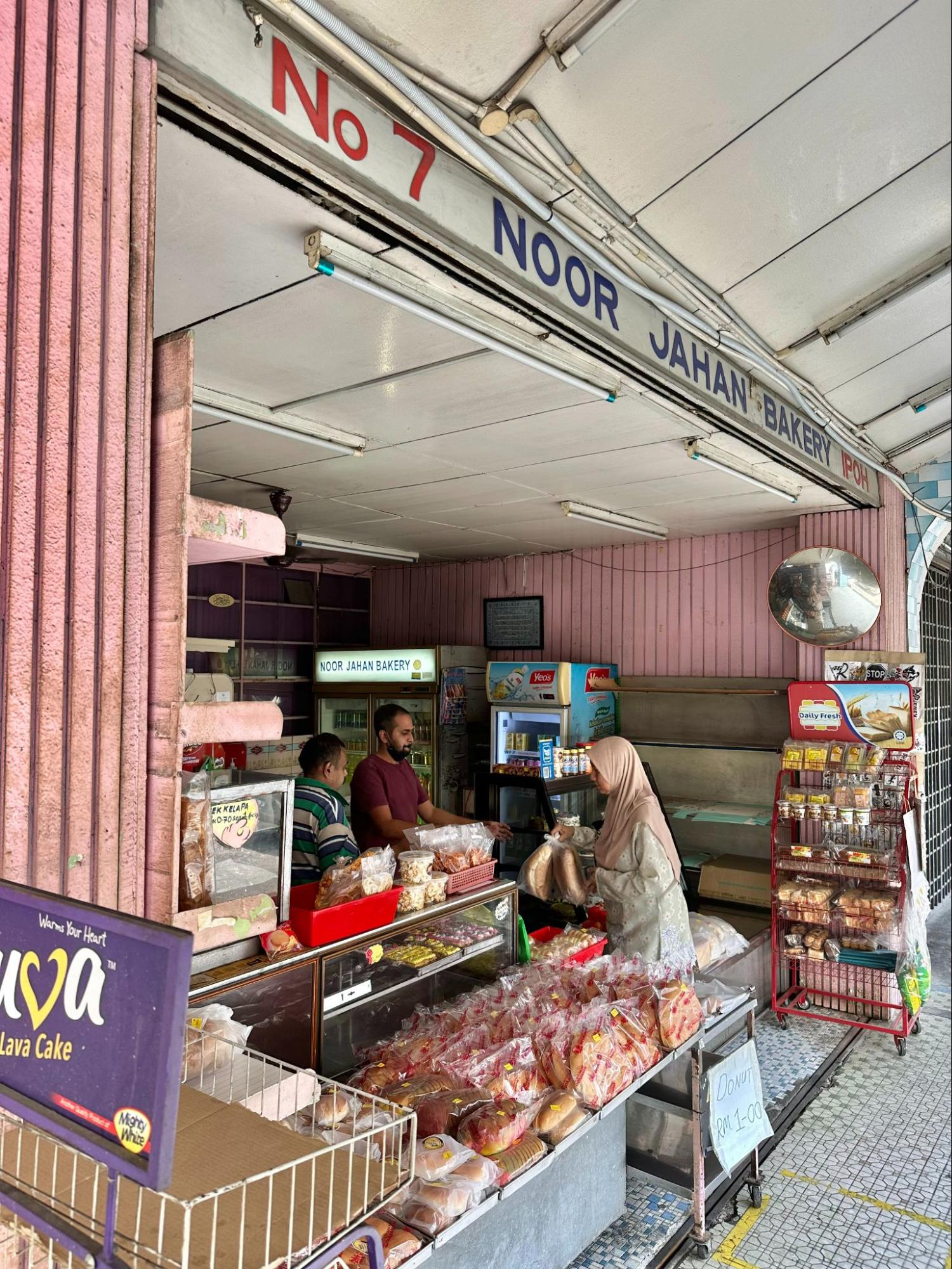 Noor Jahan Bakery in Ipoh - shop