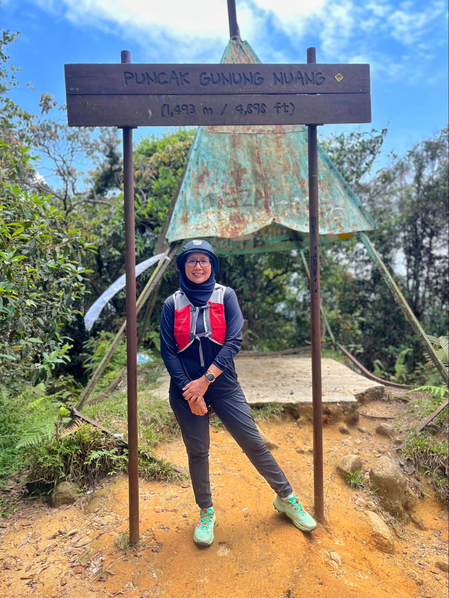 hiking trails in kl - gunung nuang