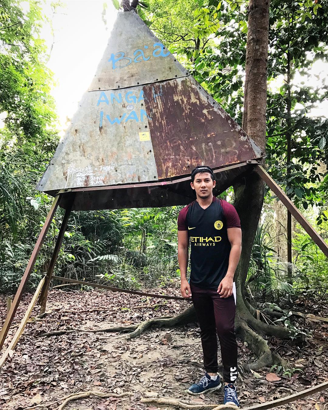 bukit saga abandoned structure