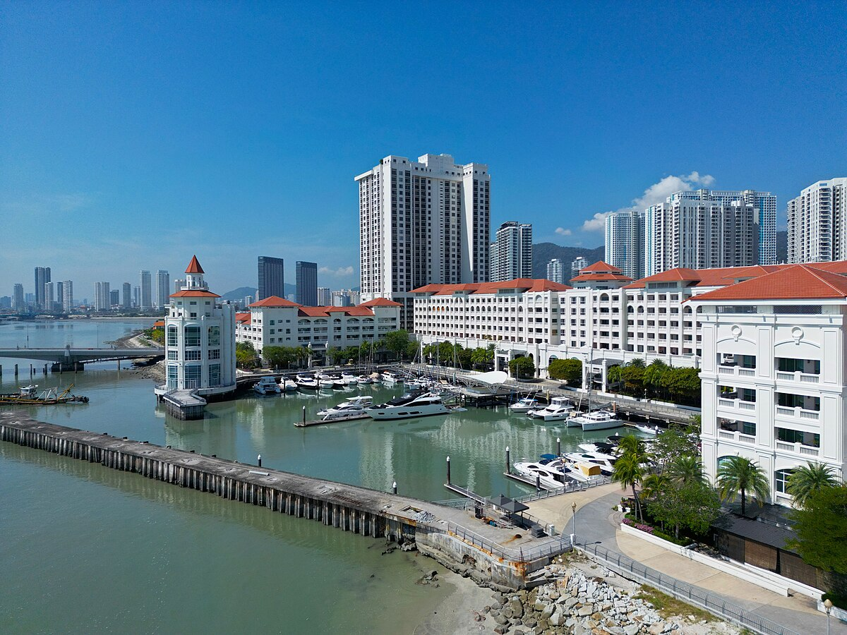 things to do in penang - quay side