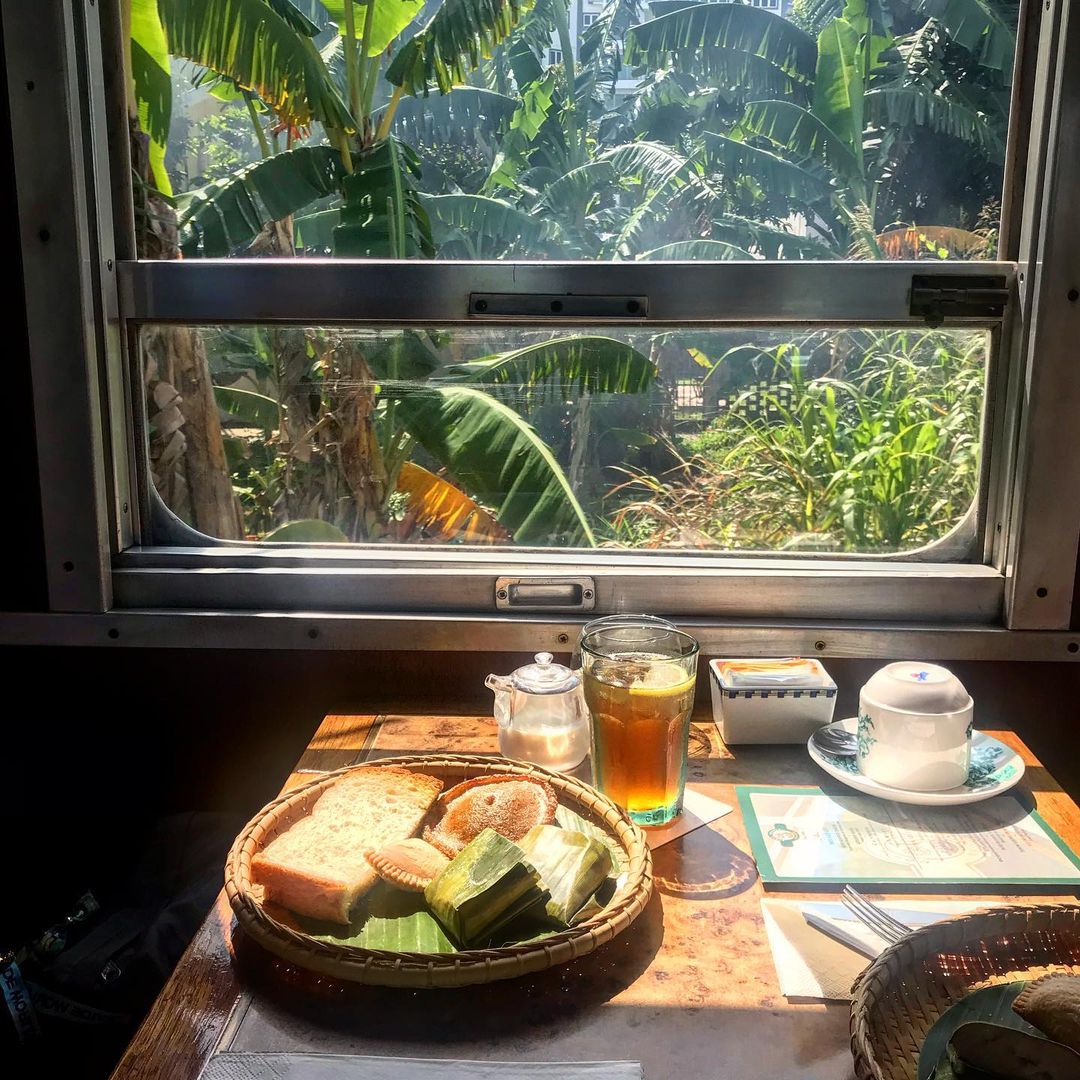 North Borneo Heritage Train - breakfast