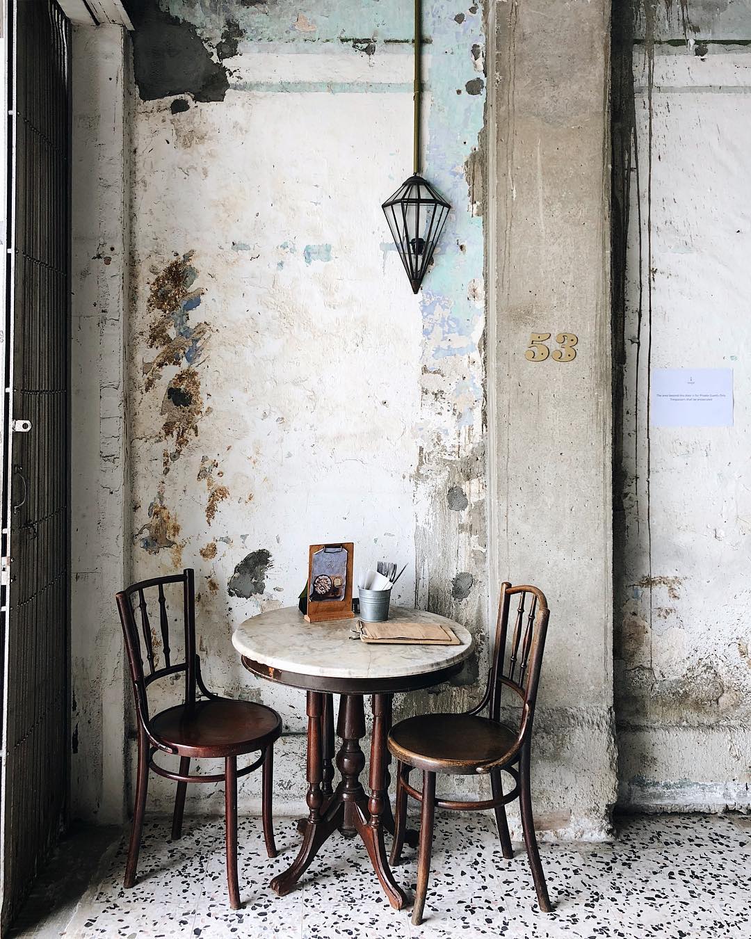 cafes in petaling street near pasar seni lrt - leaf & co