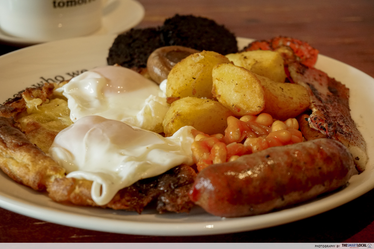 Tomorrow English Cafe - english breakfast