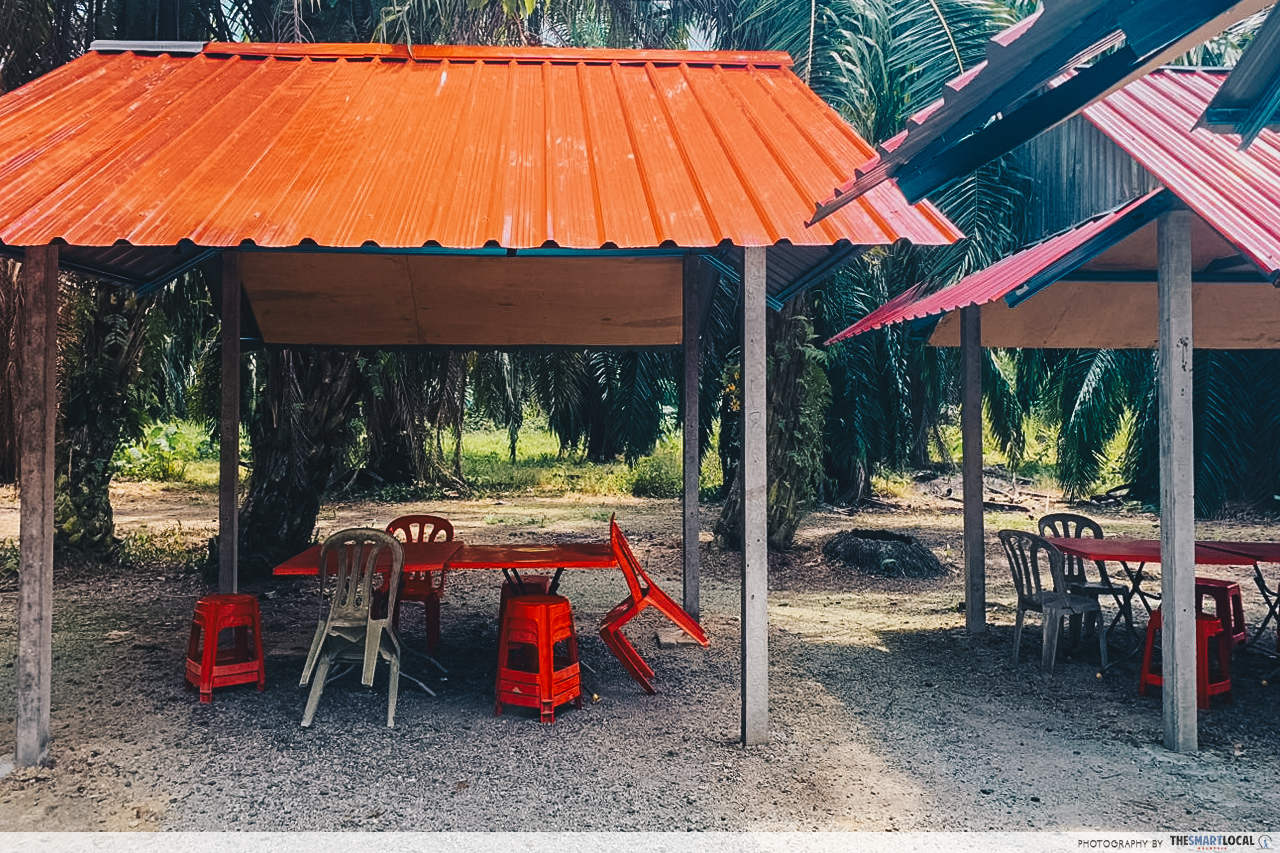 Chelliah Toppu - dining area