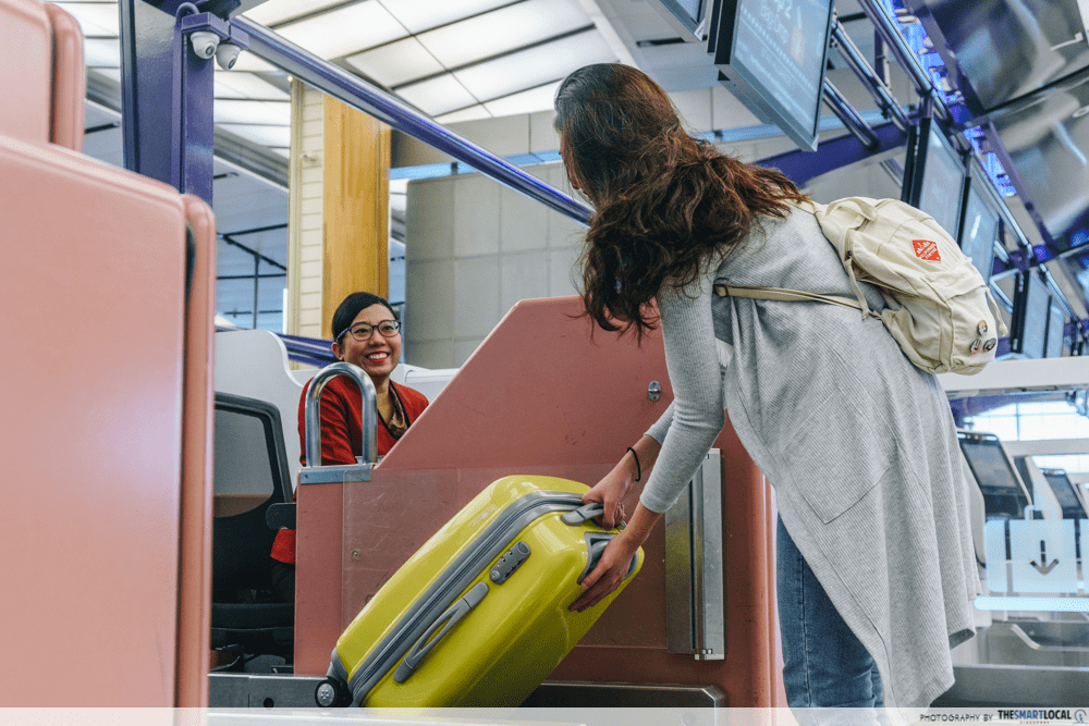 Luggage check in - Travel tips for Malaysians