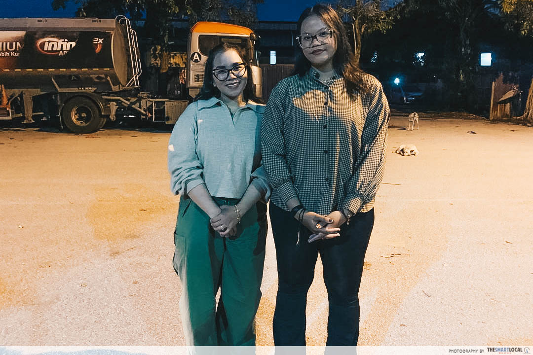 sisters - Malay sisters from Klang feeding stray dogs