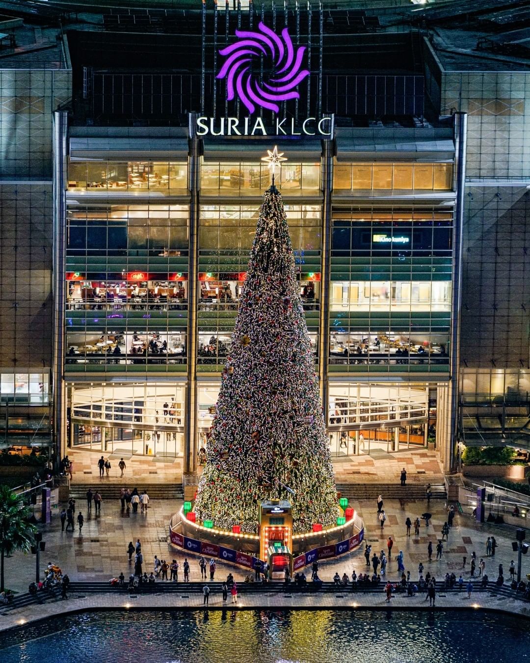 Christmas mall decor - Suria KLCC