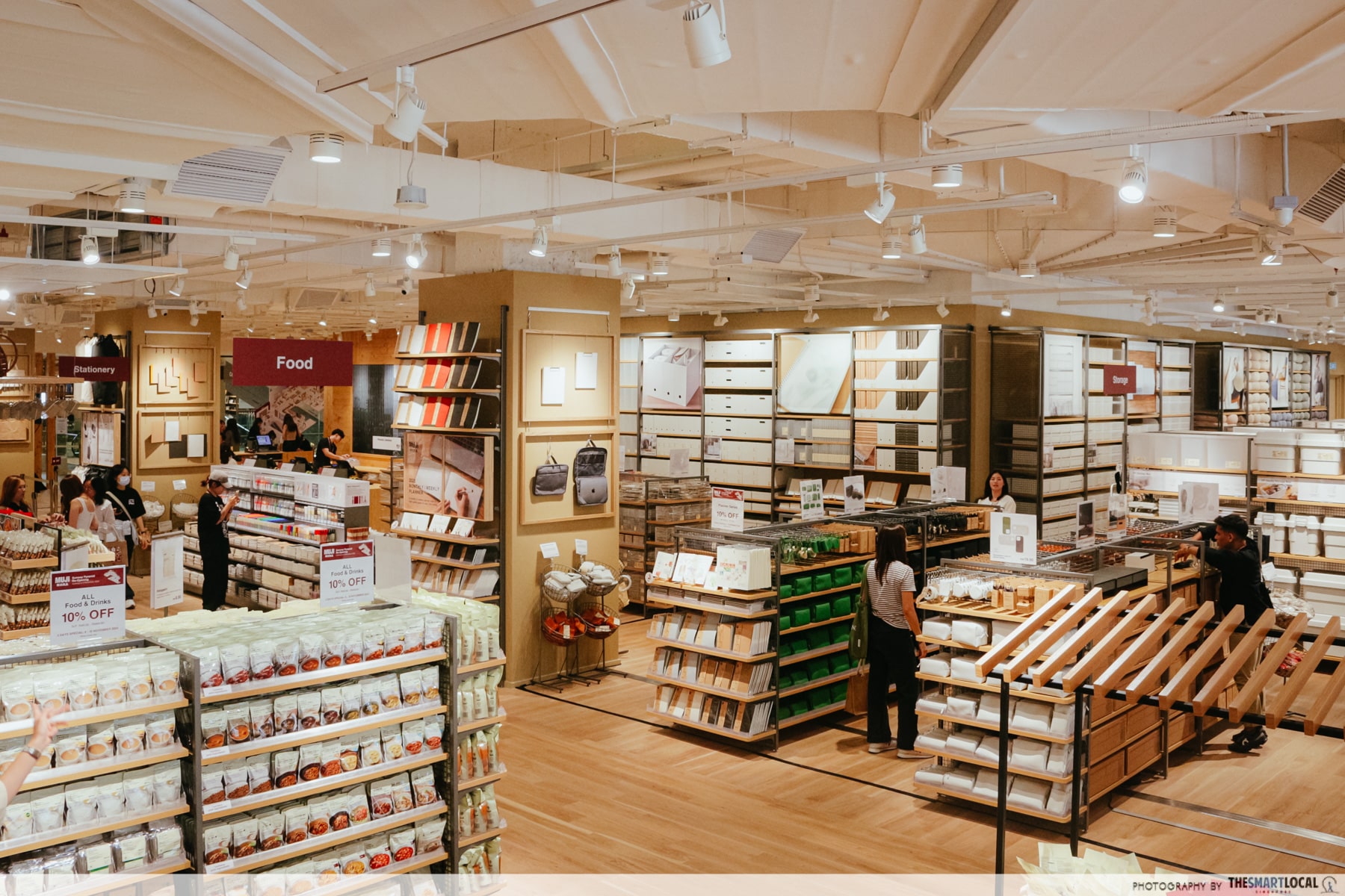 Sunway Pyramid Oasis - MUJI 