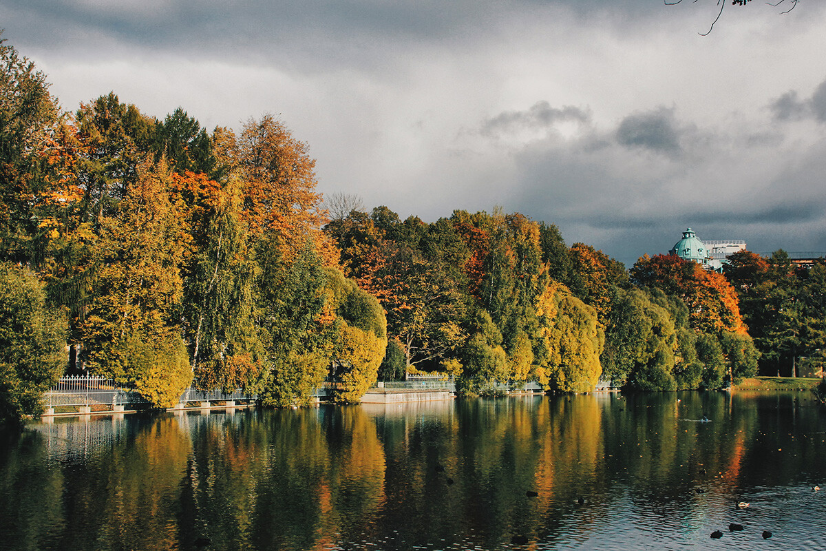 autumn asia - st petersburg