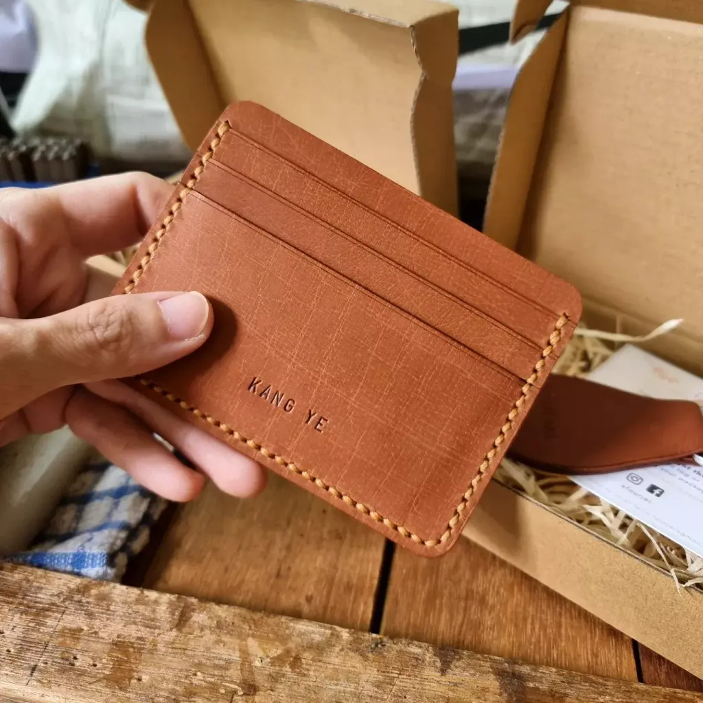  Christmas gifts for men - wallet