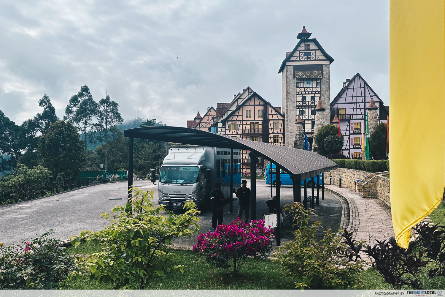 Shuttle service at Colmar Tropicale