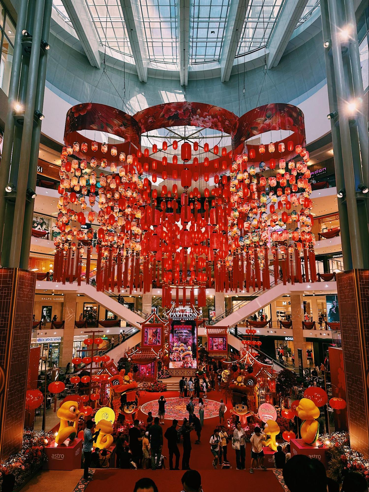 chinese new year mall decor in klang valley - pavilion kl