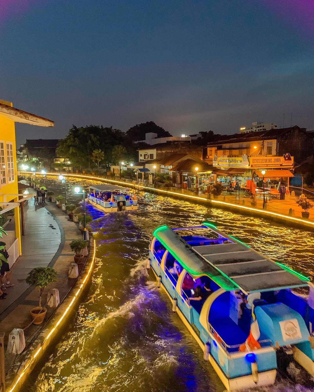 Melaka River Cruise - night cruise