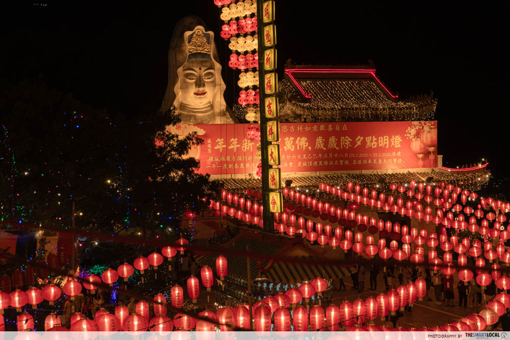 kek lok si cny - cny