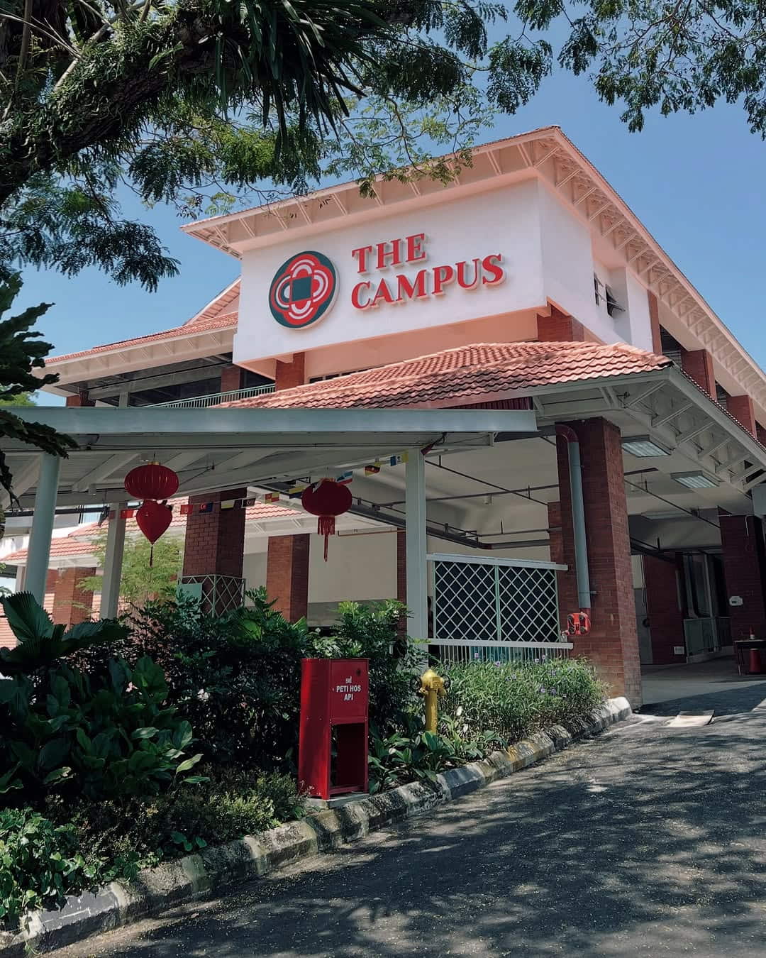 the campus in ampang - entrance