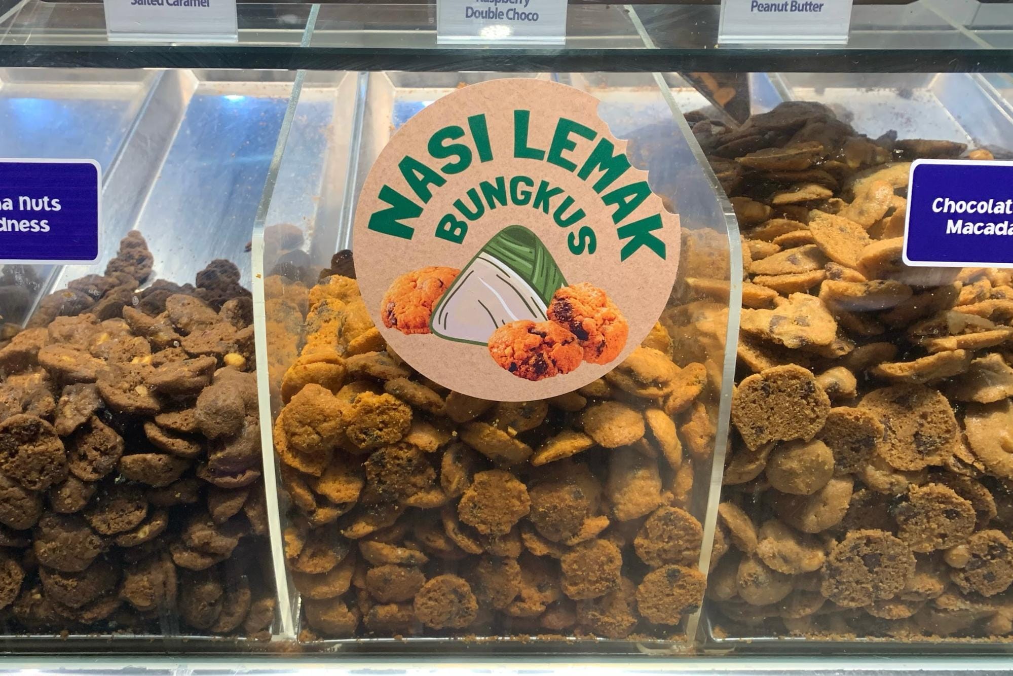 Famous Amos nasi lemak cookies - new flavour