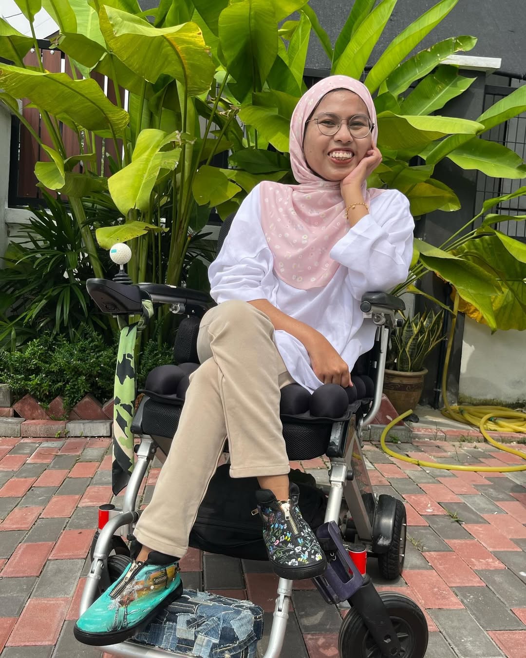 Living with Spinal Muscular Atrophy - ainaa