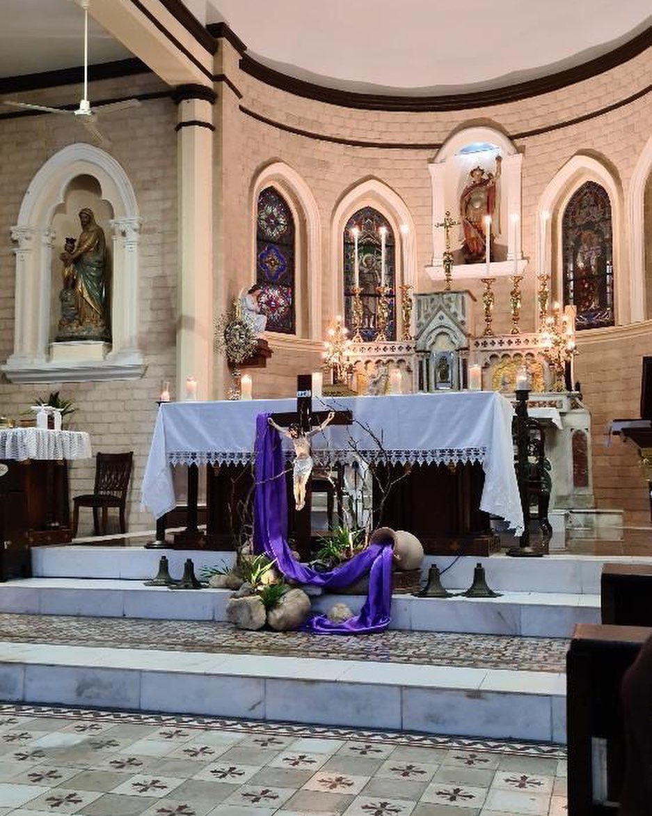 St. Michael’s Church, Ipoh altar - Churches and cathedrals in Malaysia