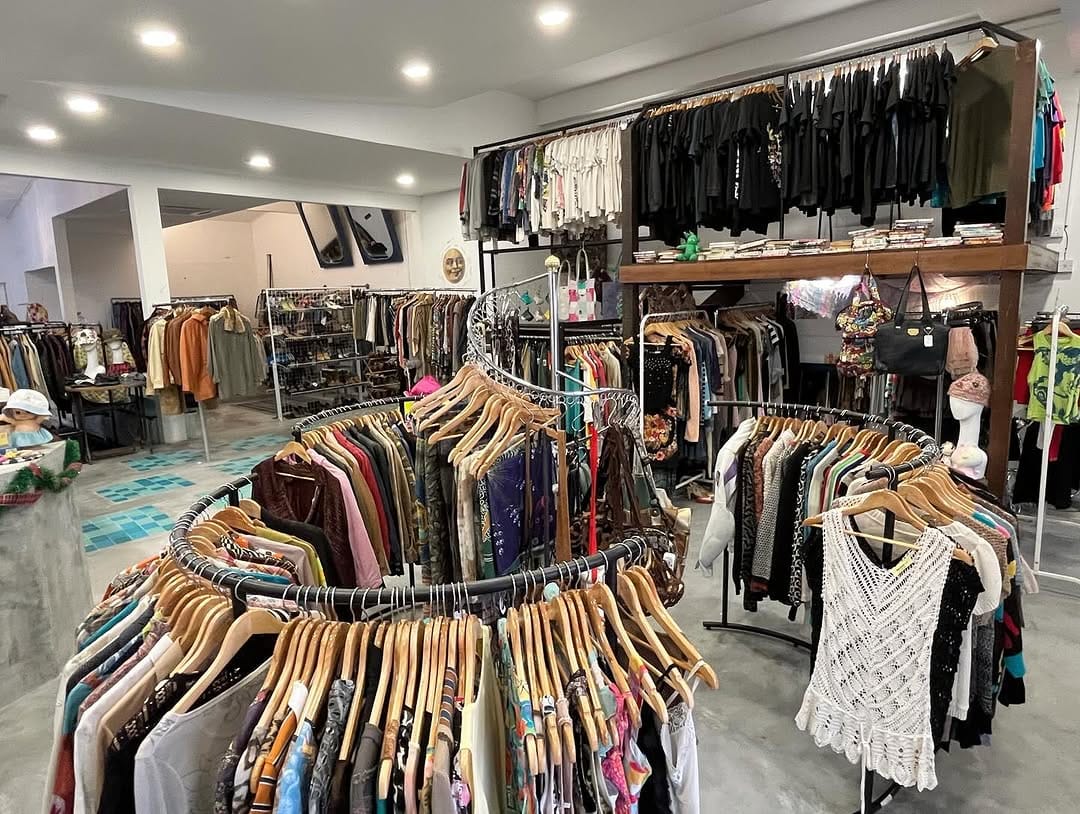 thrift shops in klang valley - fifth store