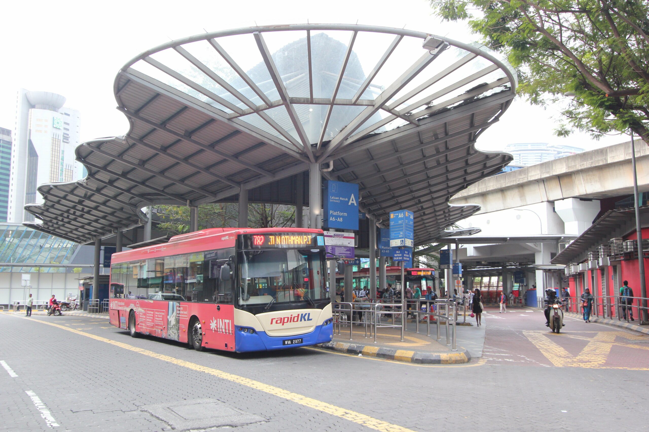 Pasar Seni bus hub